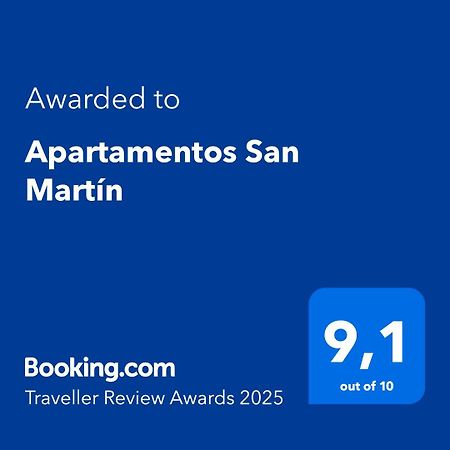 Apartamentos San Martin Plasencia Eksteriør bilde