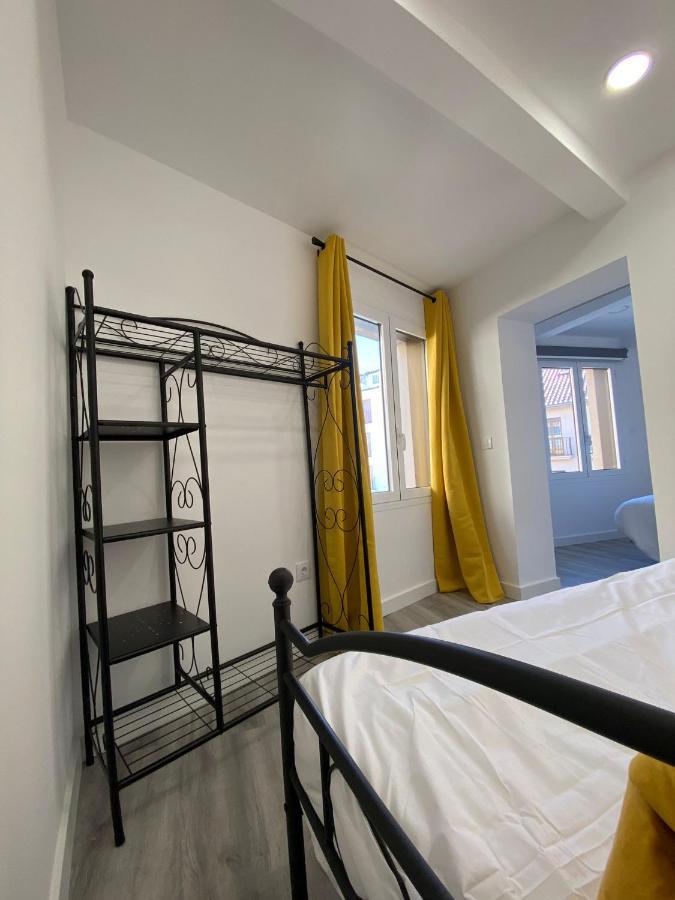 Apartamentos San Martin Plasencia Eksteriør bilde
