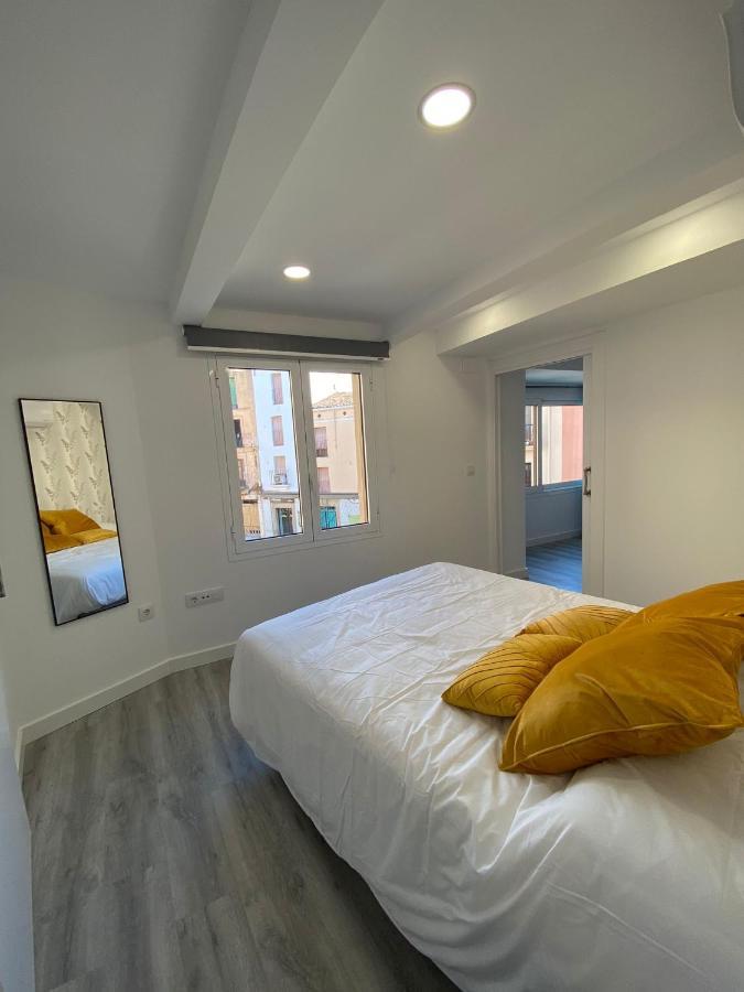 Apartamentos San Martin Plasencia Eksteriør bilde