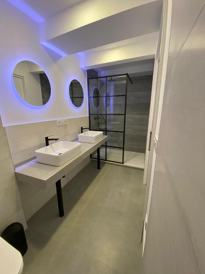 Apartamentos San Martin Plasencia Eksteriør bilde
