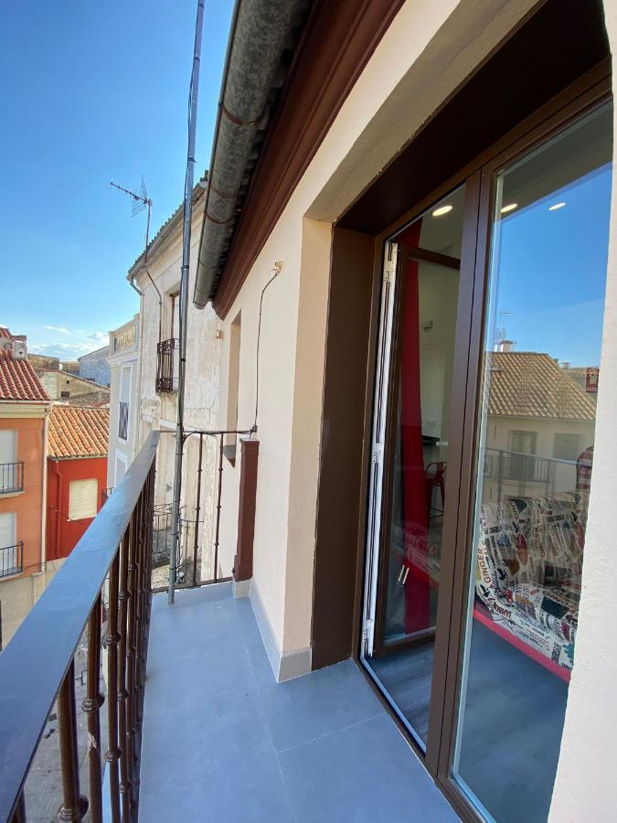 Apartamentos San Martin Plasencia Eksteriør bilde