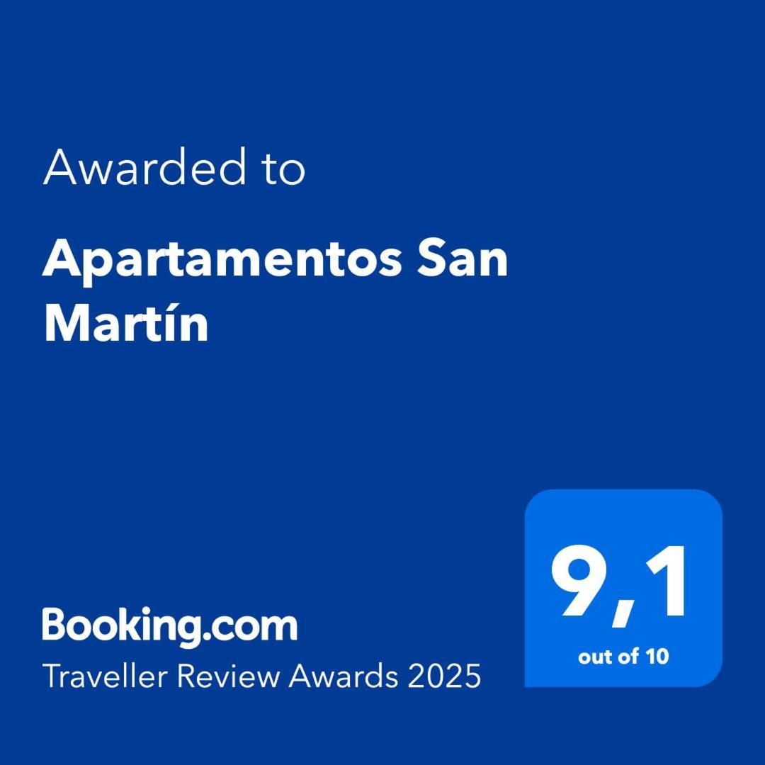 Apartamentos San Martin Plasencia Eksteriør bilde